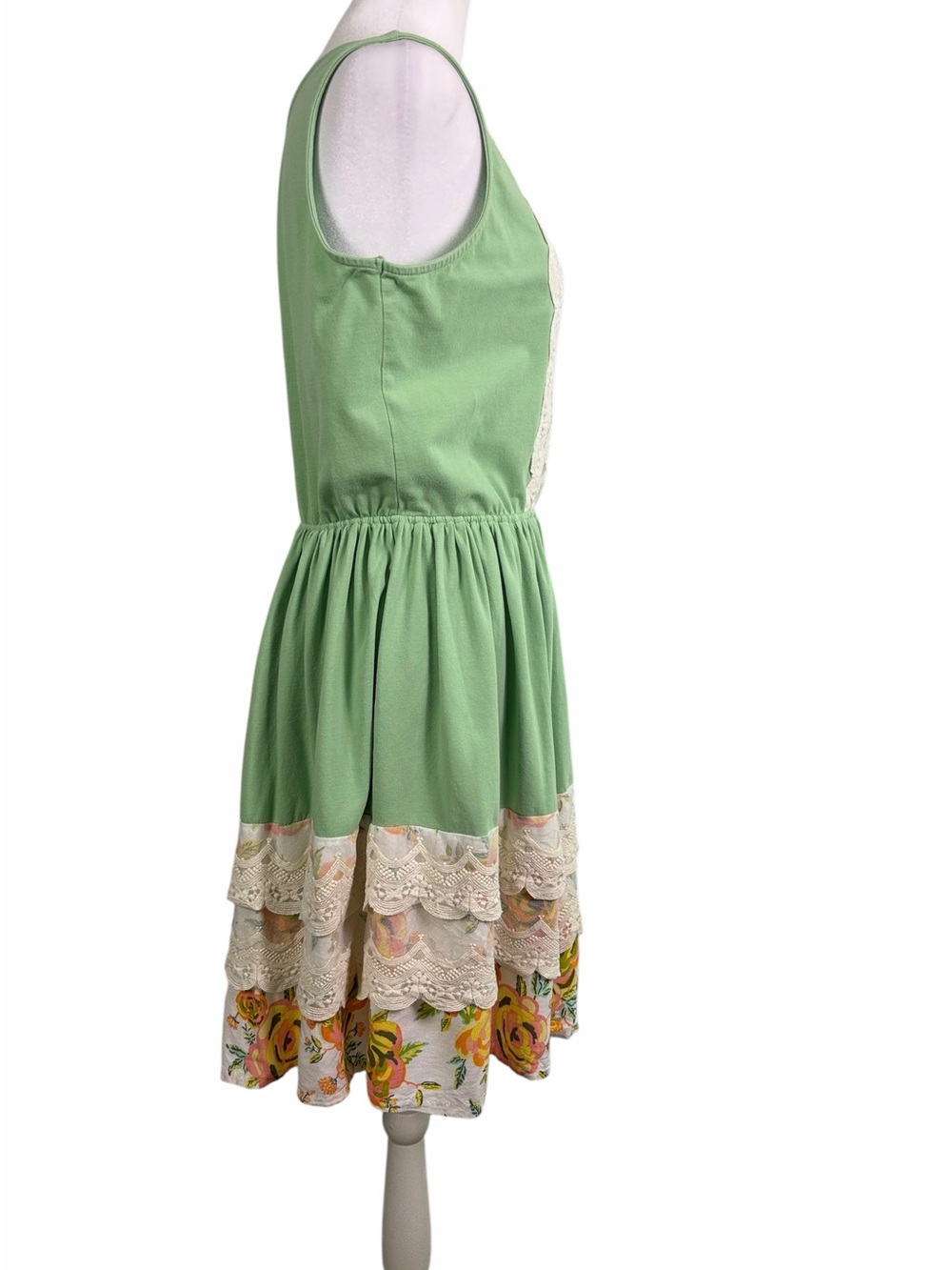Matilda Jane Where the Grass Grows Dress | Cottagecore Lace Floral Midi | Large - Picture 4 of 10